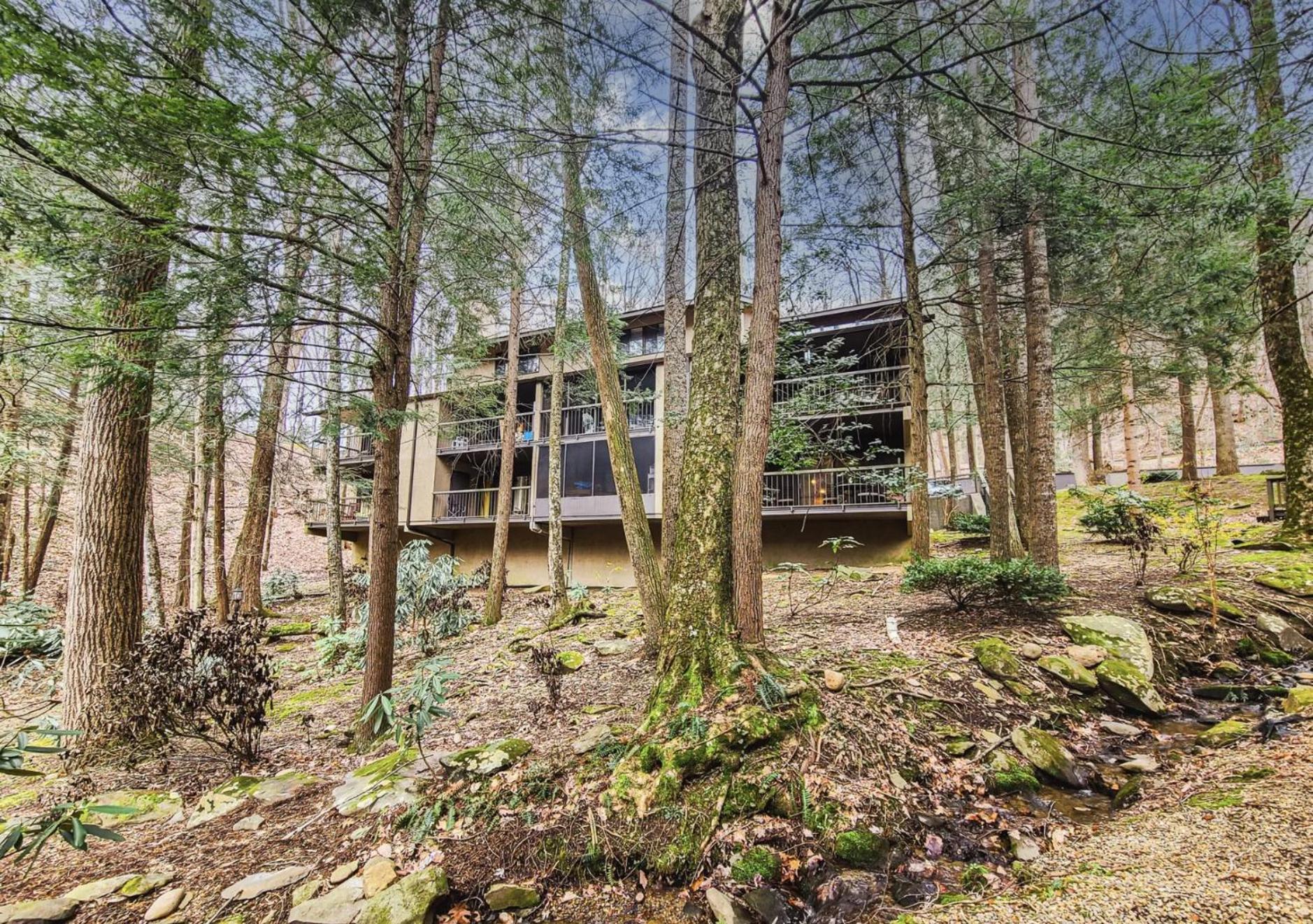 Obear Mountain Is A Newly Updated Condo In Chalet Village Of Gatlinburg! Bagian luar foto